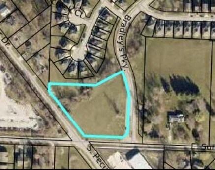 Summerskill & Bradleys Crossing, Peculiar, MO à vendre Photo principale- Image 1 de 1