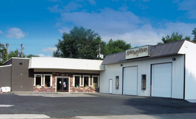 More details for 1558 Normal Ave, Burley, ID - Retail for Sale