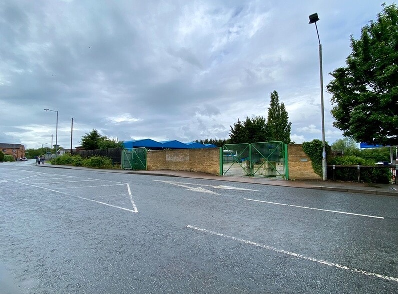 Storage Yard at Worcester Rd, Evesham for lease - Building Photo - Image 2 of 3