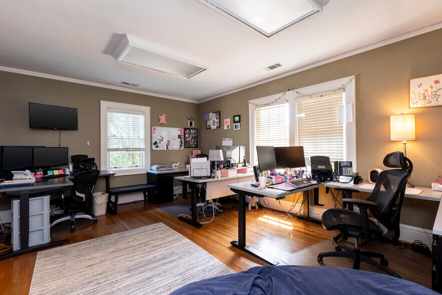 1310 Augusta St, Greenville, SC à louer - Photo du bâtiment - Image 2 de 9