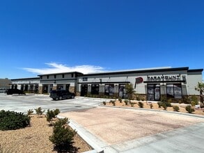15420 Tamarack Dr, Victorville, CA à louer Photo intérieure- Image 2 de 2