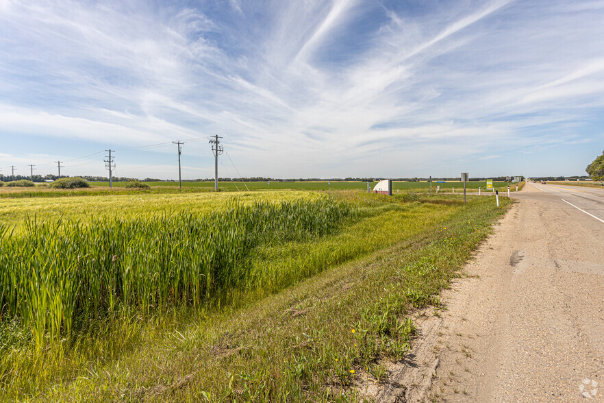 74th St & 50th Ave, Leduc, AB for lease - Building Photo - Image 3 of 3