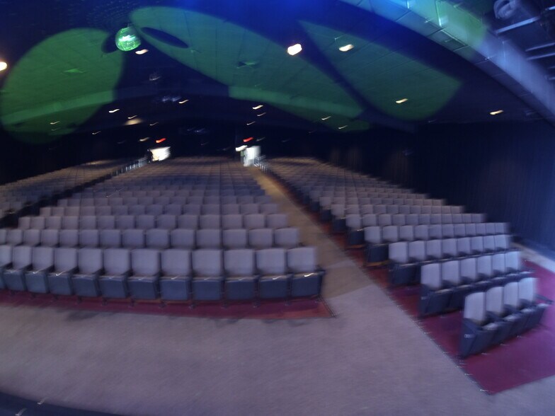 2905 W 76 Country Blvd, Branson, MO à vendre - Photo du bâtiment - Image 3 de 7