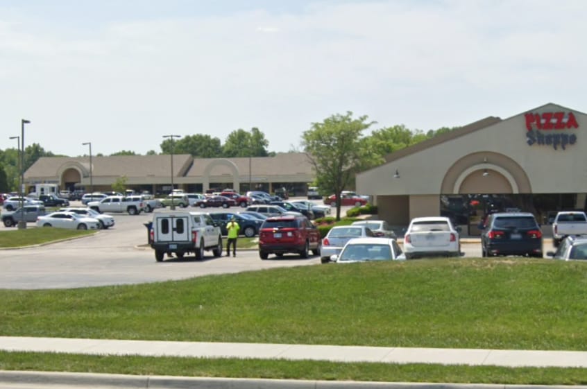 1811-1861 S Ridgeview Rd, Olathe, KS for lease - Building Photo - Image 2 of 16