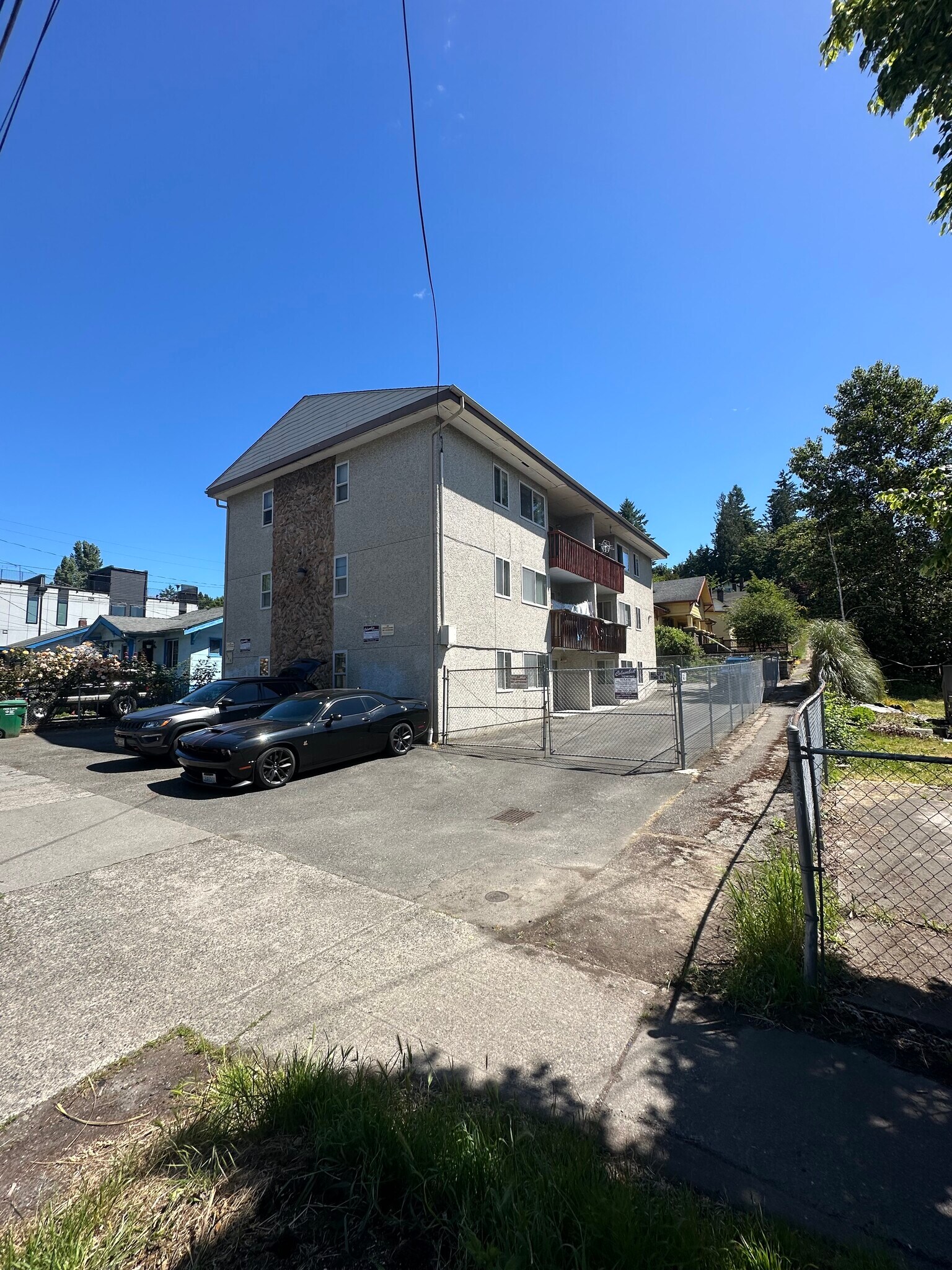 7440 Rainier Ave S, Seattle, WA for sale Primary Photo- Image 1 of 6