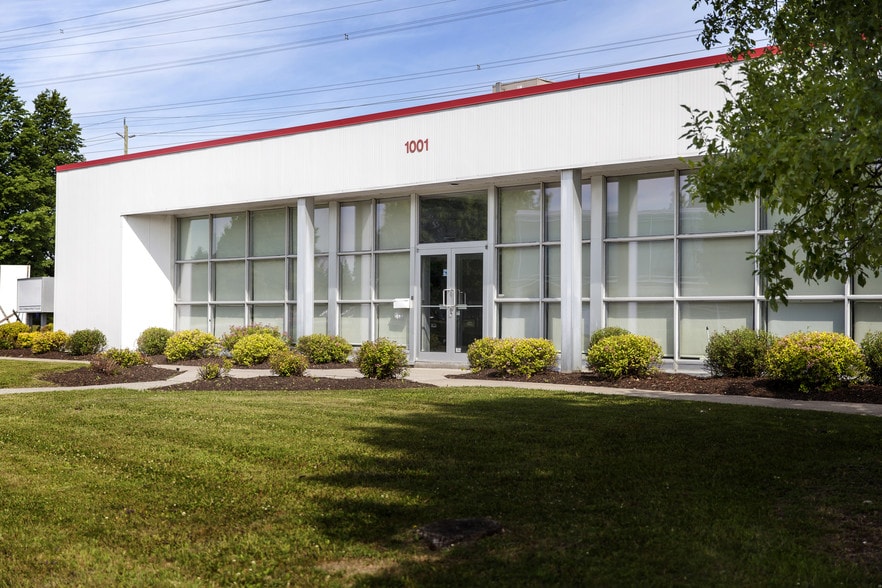 1001 Thomas Spratt Pl, Ottawa, ON for lease - Building Photo - Image 2 of 4