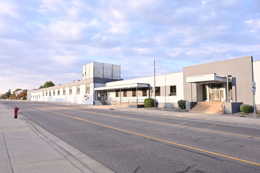701 33rd Ave N, Saint Cloud, MN for sale - Building Photo - Image 3 of 25