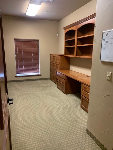 1511 W McDermott Dr, Allen, TX à vendre - Photo intérieure - Image 3 de 5