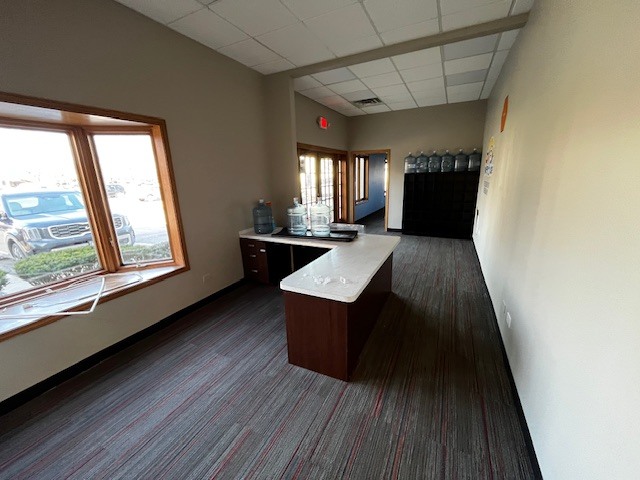 7801-7809 W 159th St, Tinley Park, Tinley Park, IL 60477 - Unité 7801-7807 -  - Photo intérieure - Image 1 of 5