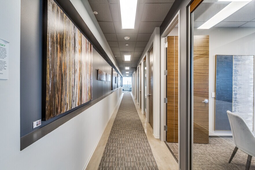 77 Sugar Creek Center Blvd, Sugar Land, TX à louer - Photo intérieure - Image 3 de 21