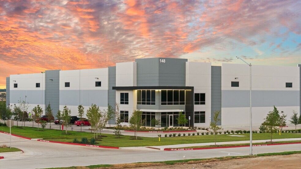 148 Parker Way, Hutto, TX à vendre - Photo du bâtiment - Image 2 de 10