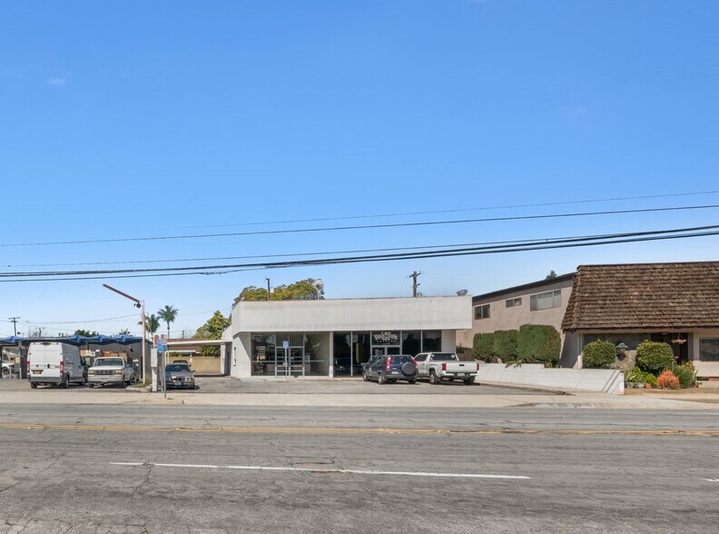 12149-12151 Downey Ave, Downey, CA à vendre - Photo du bâtiment - Image 3 de 9