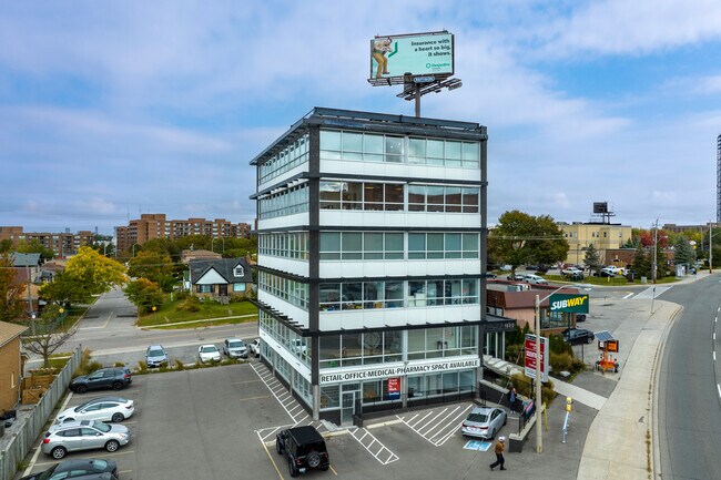 Plus de détails pour 1880 O'Connor Dr, Toronto, ON - Bureau, Commerce de détail à louer