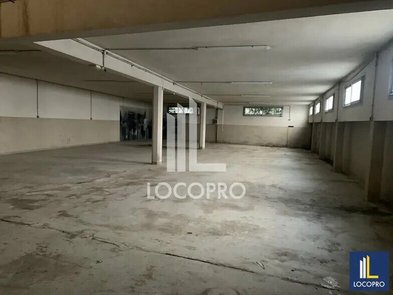 Local d'activités dans Nice à vendre - Photo du bâtiment - Image 3 de 7