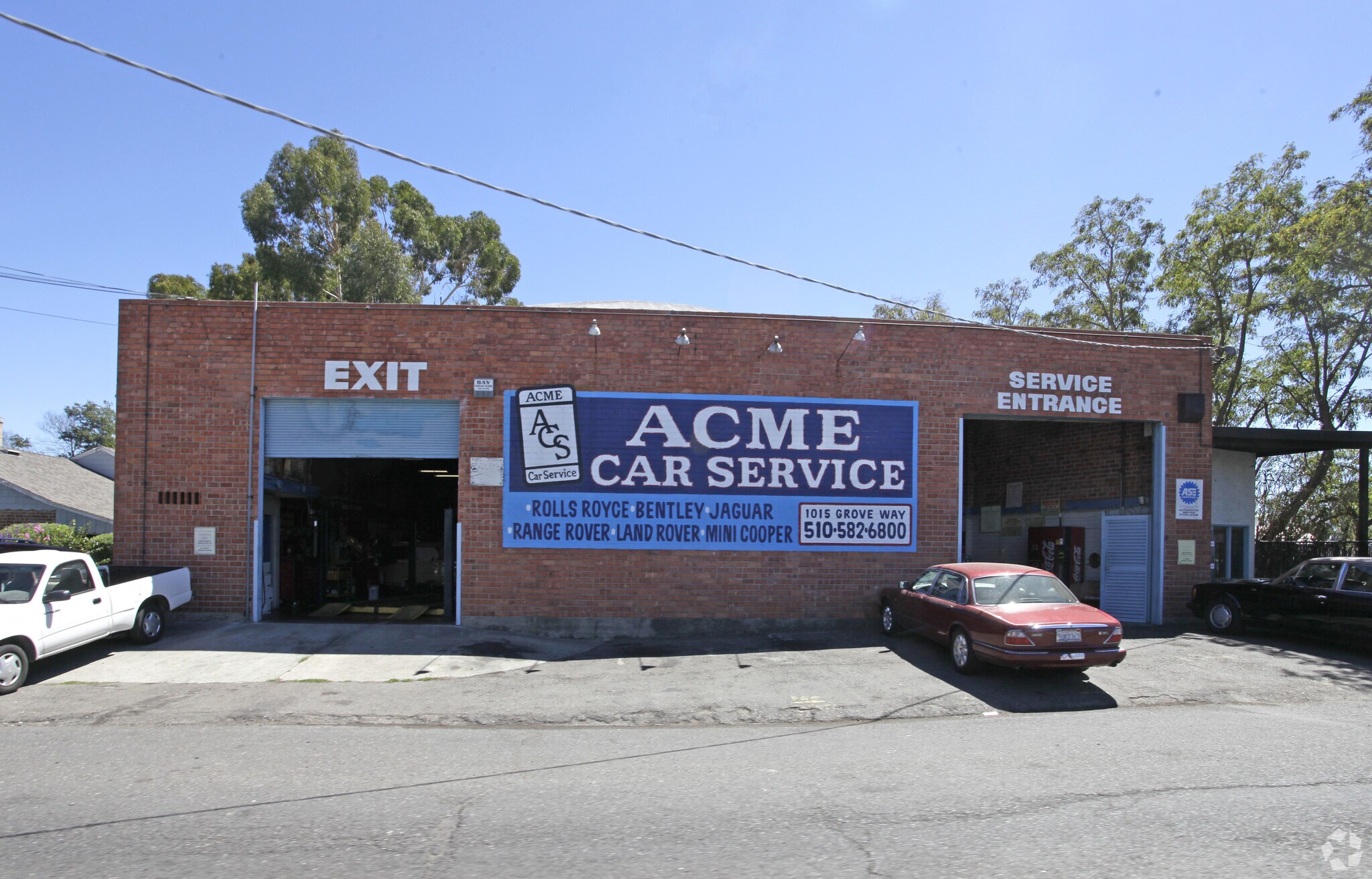 1015 Grove Way, Hayward, CA à vendre Photo principale- Image 1 de 7