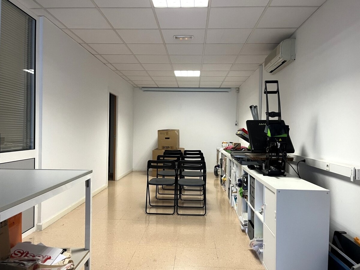 Avinguda de Balmes, 25, Igualada, BAR 08700 - Unit - - - Interior Photo - Image 2 of 38