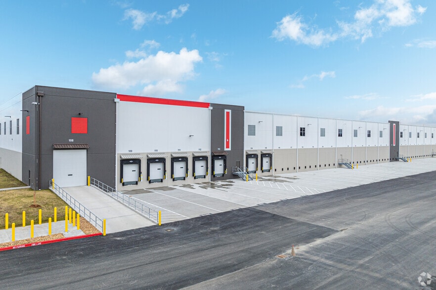 17819 Canyon Rd E, Puyallup, WA for lease - Building Photo - Image 2 of 9