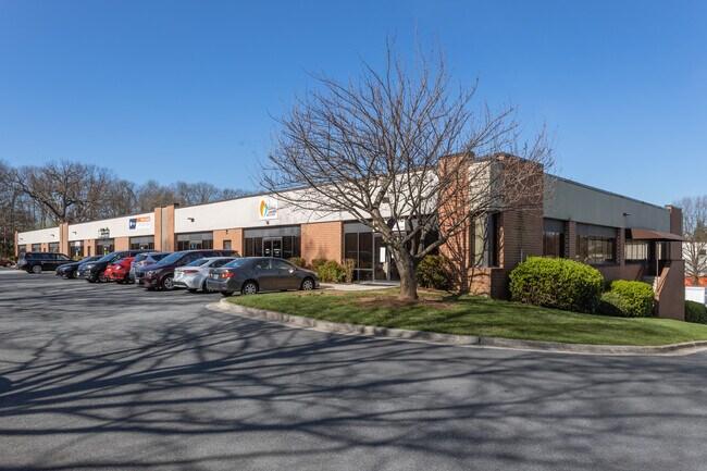 Plus de détails pour 200 Girard St, Gaithersburg, MD - Bureau/Médical, Industriel à louer