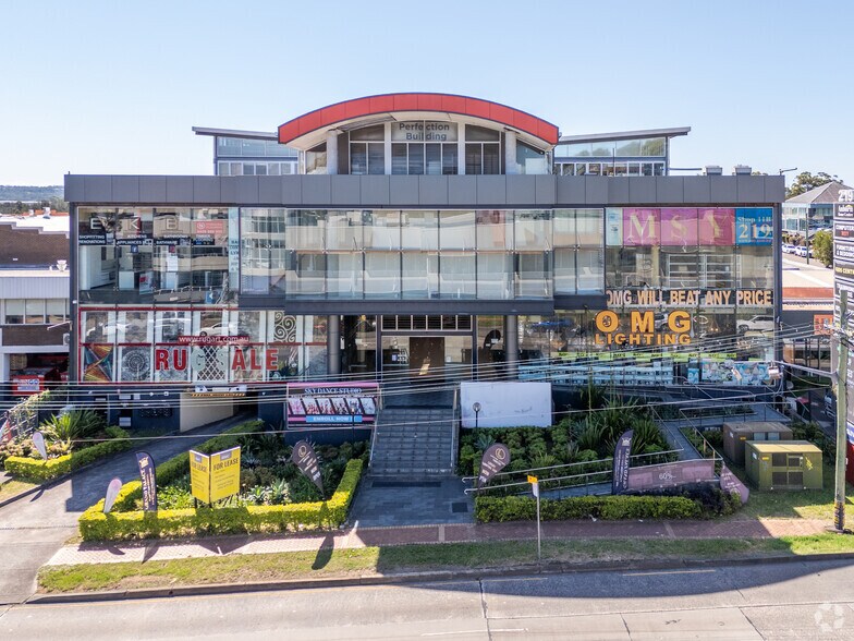 219 Parramatta Rd, Auburn à louer - Photo du bâtiment - Image 2 de 5