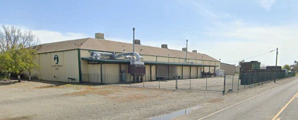 320 E South St, Orland, CA à vendre - Photo du bâtiment - Image 3 de 11