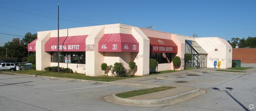 6198 Memorial Dr, Stone Mountain, GA for lease - Building Photo - Image 2 of 10