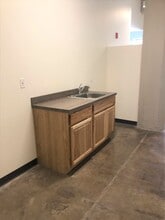 80 SE Madison St, Portland, OR à louer Photo intérieure- Image 2 de 5