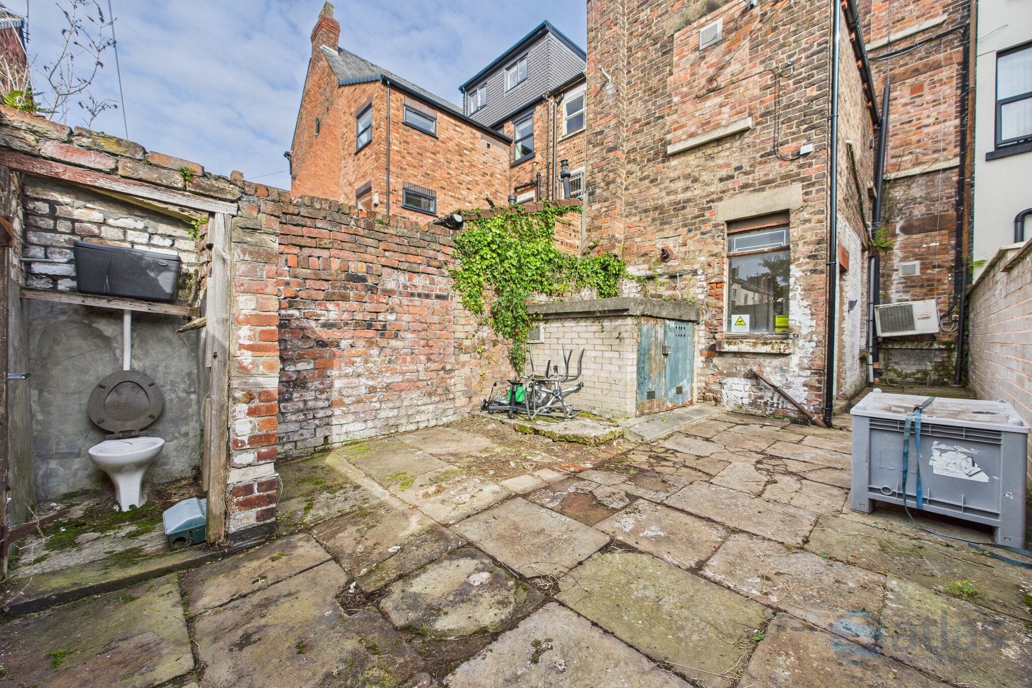 164A Aigburth Rd, Liverpool for sale Building Photo- Image 1 of 4