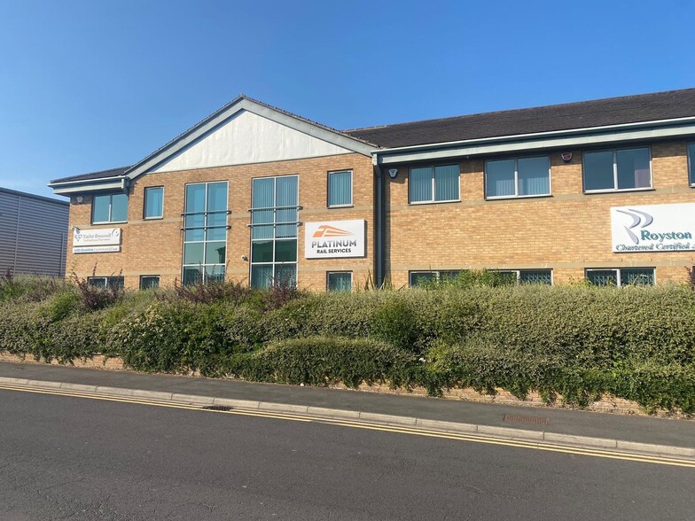 Railway Ct, Doncaster for sale - Building Photo - Image 3 of 18