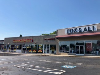 Plus de détails pour 803-875 W Main St, Branford, CT - Bureau/Commerce de détail à louer