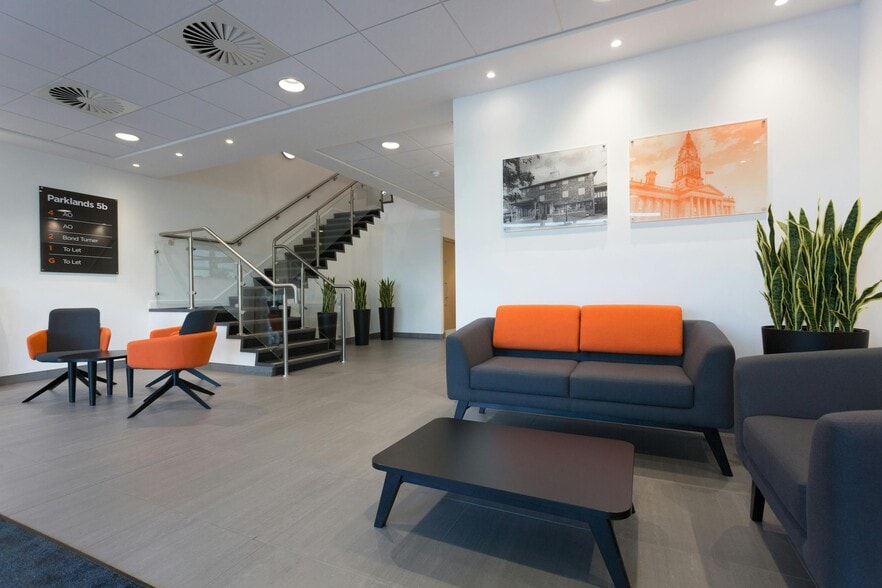 5B The Parklands, Bolton for lease - Interior Photo - Image 3 of 6