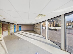 2 Elmbank St, Ayr for lease Interior Photo- Image 1 of 2