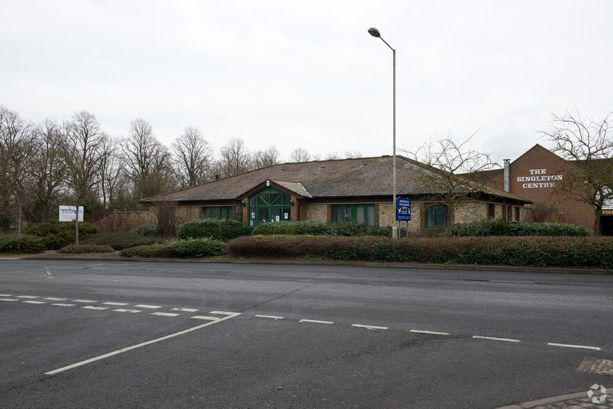 Singleton Centre, Ashford for sale - Primary Photo - Image 1 of 1