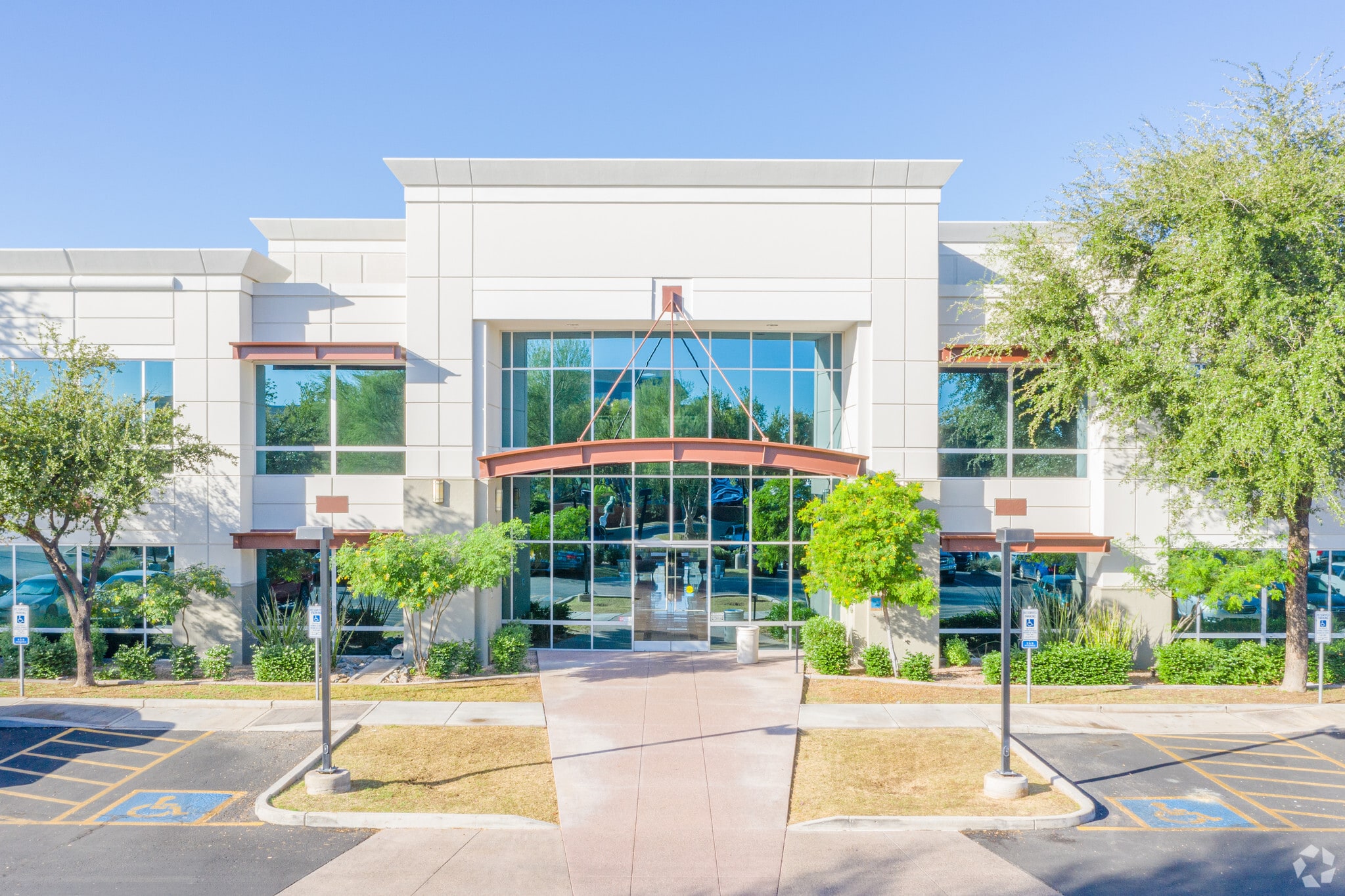5701 W Talavi Blvd, Glendale, AZ for lease Building Photo- Image 1 of 17