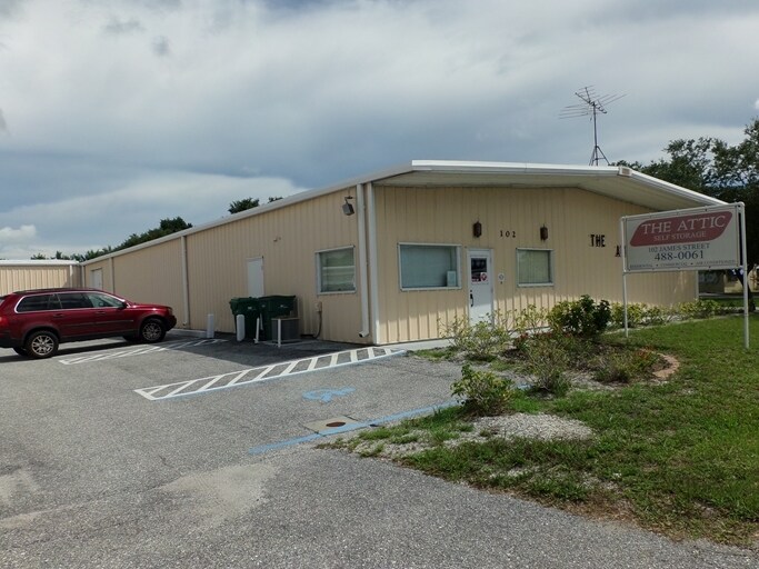 102 James St, Venice, FL à vendre - Photo du bâtiment - Image 2 de 18