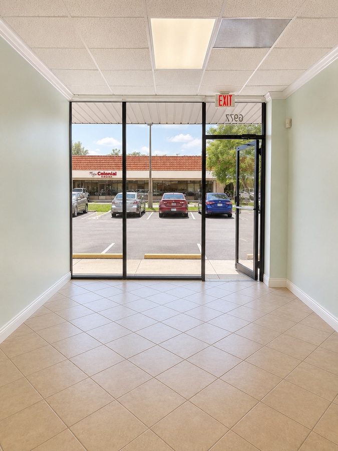 6972 Aloma Ave, Winter Park, FL 32792 - Unité 28 -  - Photo intérieure - Image 1 of 10