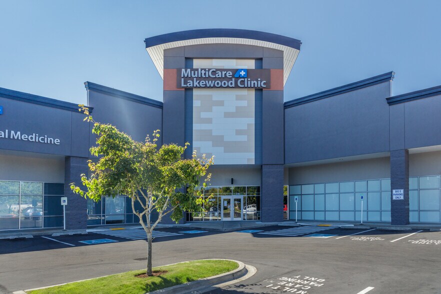 5700 100th St SW, Lakewood, WA à louer - Photo du bâtiment - Image 1 de 5