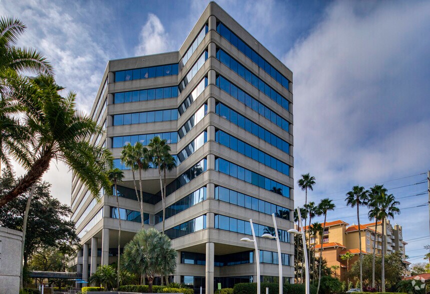 4350 W Cypress St, Tampa, FL à louer - Photo du bâtiment - Image 2 de 30