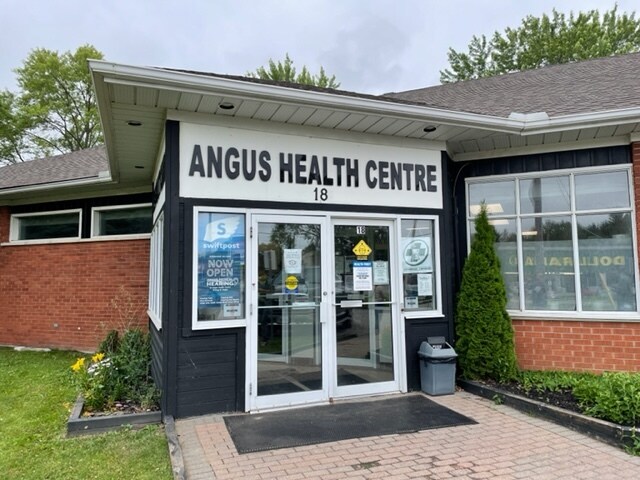 18 King St, Angus, ON à vendre - Hall d’entrée - Image 1 de 1