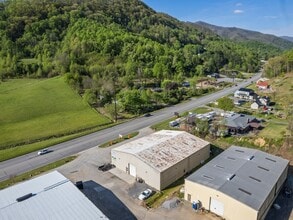 2466 Dellwood Rd, Waynesville, NC - Aérien  Vue de la carte - Image1