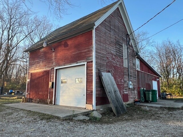 1059 Kimball Ave, Woodstock, IL for lease - Building Photo - Image 1 of 4