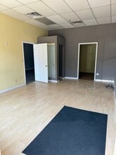 161 S Middletown Rd, Nanuet, NY for lease Interior Photo- Image 2 of 9