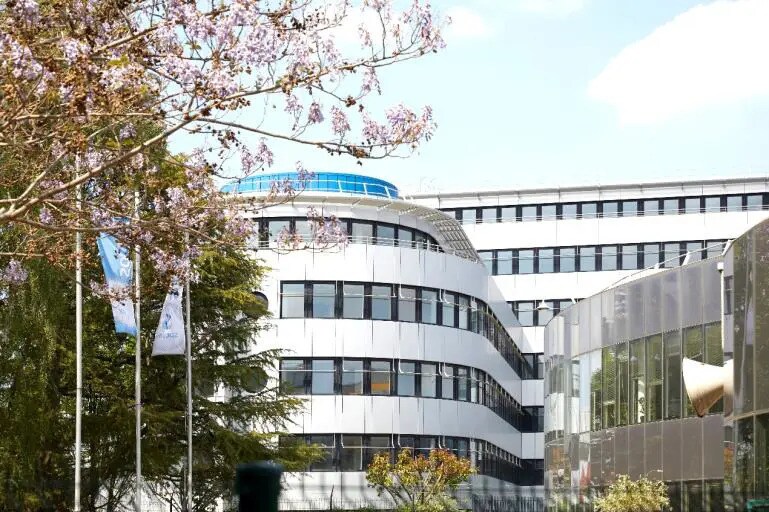 Bureau dans Aubervilliers à louer - Photo du bâtiment - Image 2 de 4