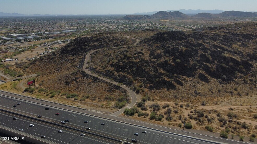 22643 N Black Canyon Hwy, Phoenix, AZ à vendre - Photo du bâtiment - Image 3 de 10