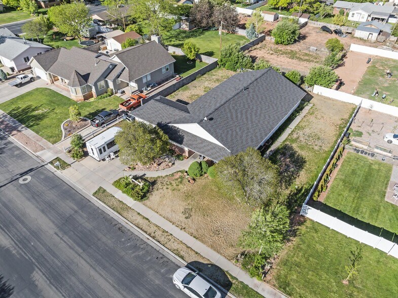 535-540 N 600 W, Richfield, UT à vendre - Photo du bâtiment - Image 3 de 14