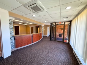 1630 East High St, Pottstown, PA for lease Interior Photo- Image 2 of 10