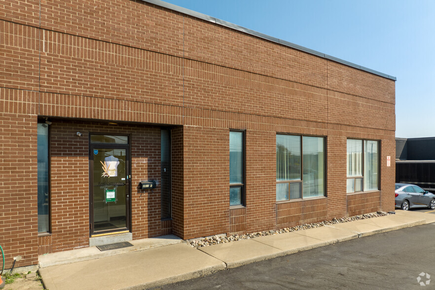 331 Bowes Rd, Concord, ON for lease - Building Photo - Image 3 of 4