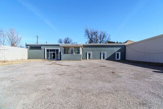 Plus de détails pour 306 N Choctaw Ave, El Reno, OK - Industriel à vendre