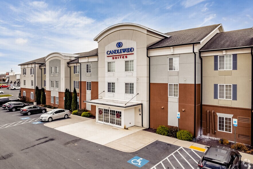 231 Walker Rd, Chambersburg, PA à vendre - Photo du bâtiment - Image 3 de 5