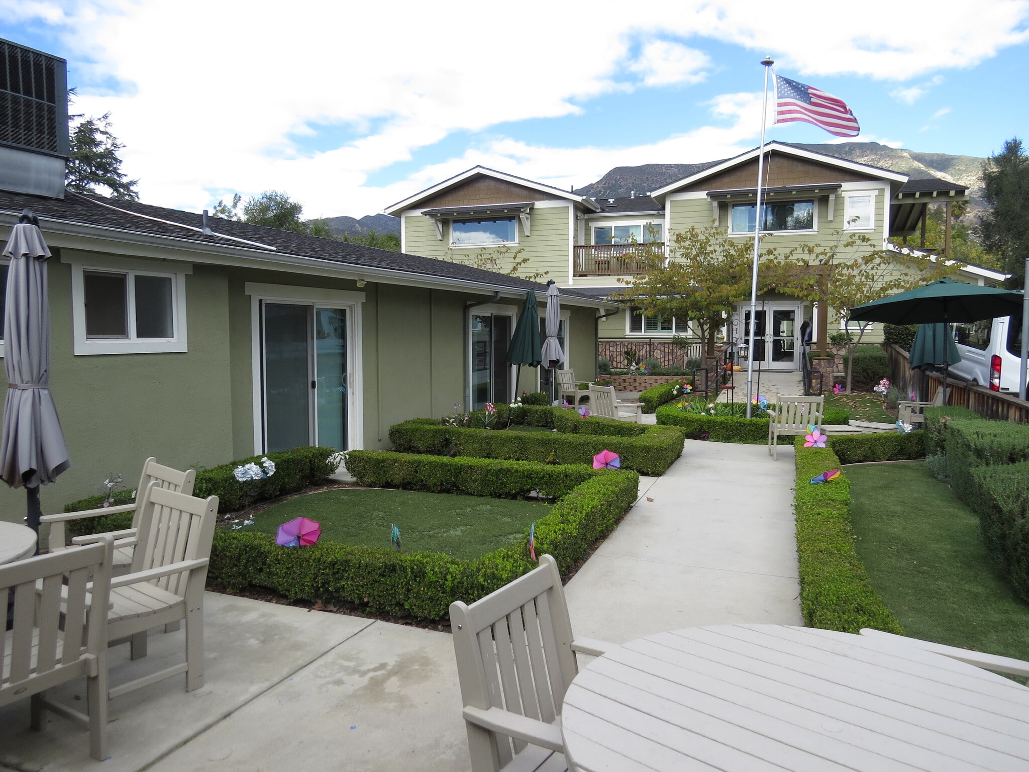301 N Montgomery St, Ojai, CA for sale Building Photo- Image 1 of 10