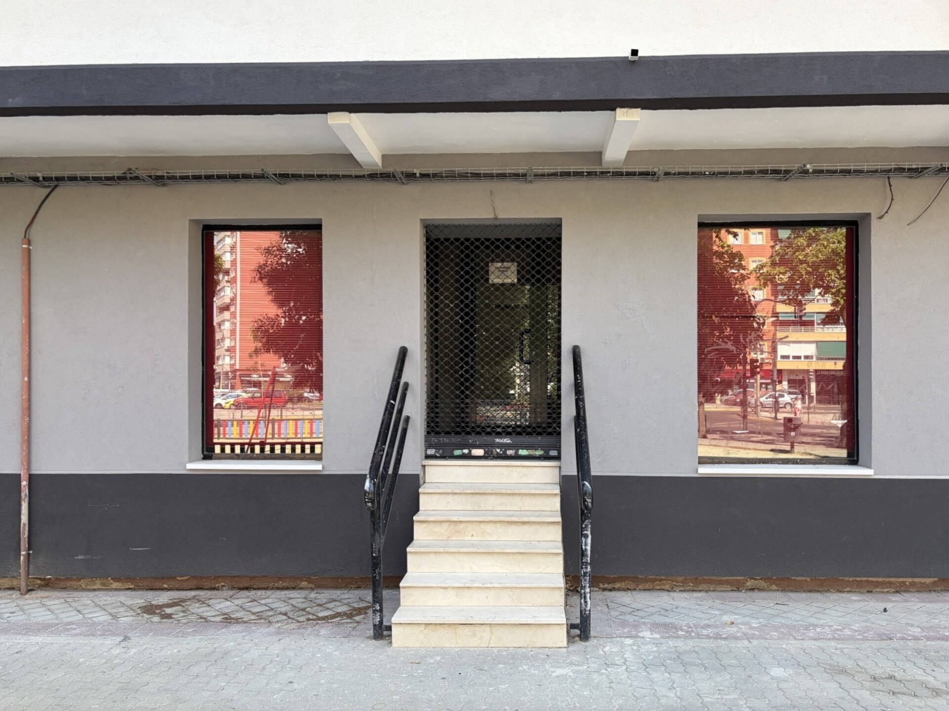 Calle Zamora, 5, Fuenlabrada, Madrid for sale Primary Photo- Image 1 of 9